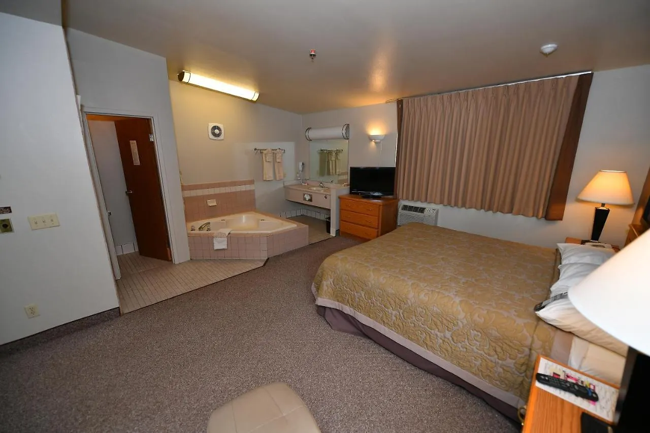 Costa Mesa Inn - Newport Beach Area 2*, Costa Mesa
